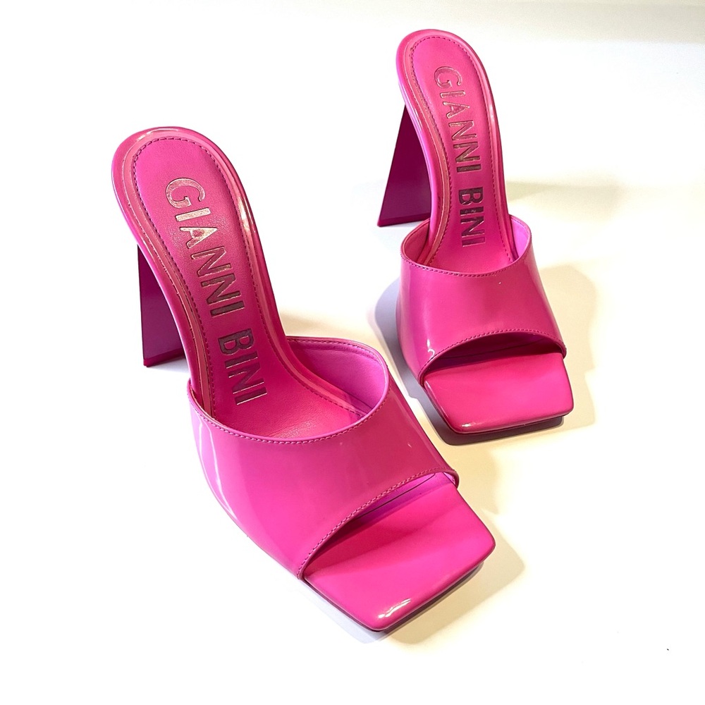 Gianni Bini Hot Pink Women”s Size 7.5 Heels Barbiecore